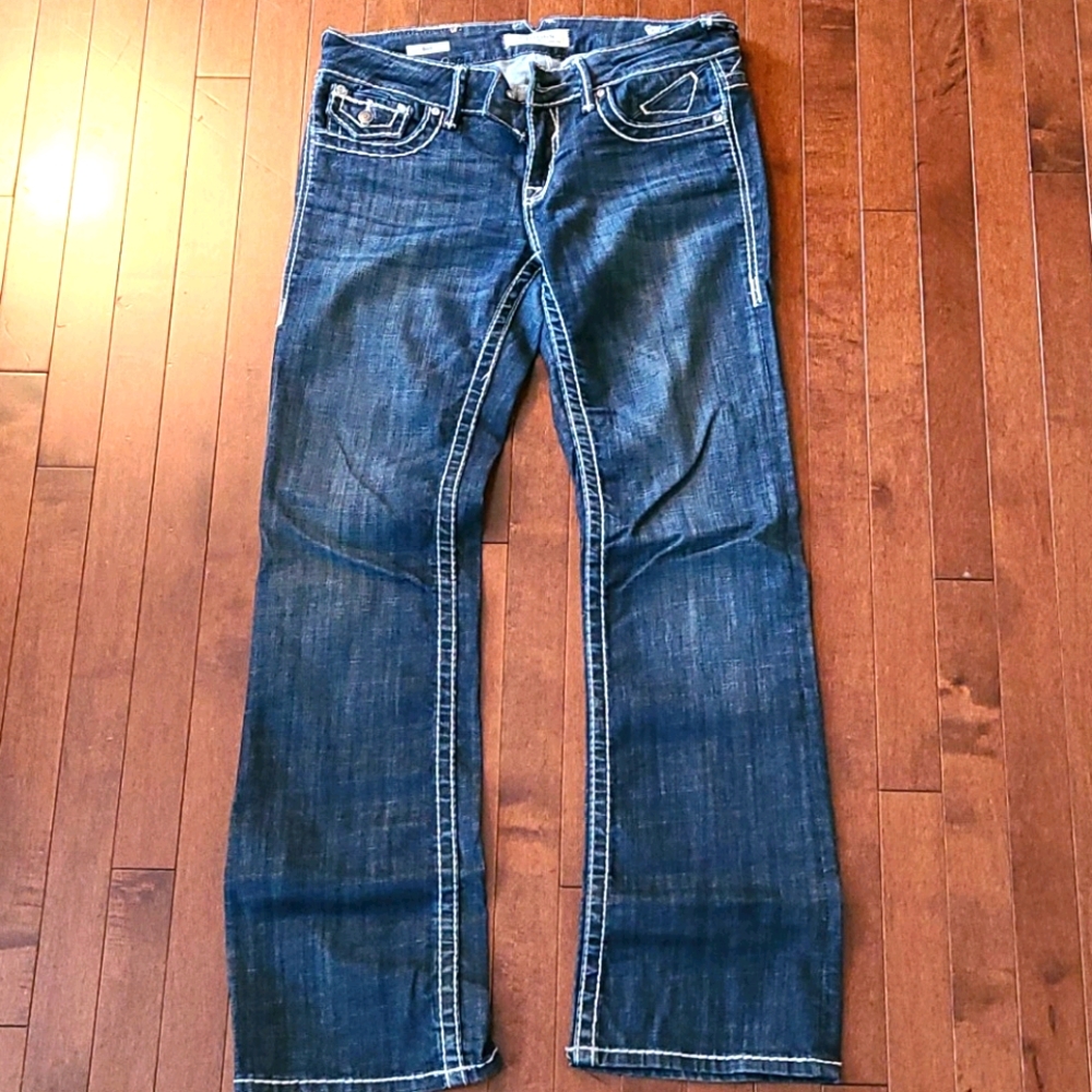 Women's dark vigoss boot cut jeans